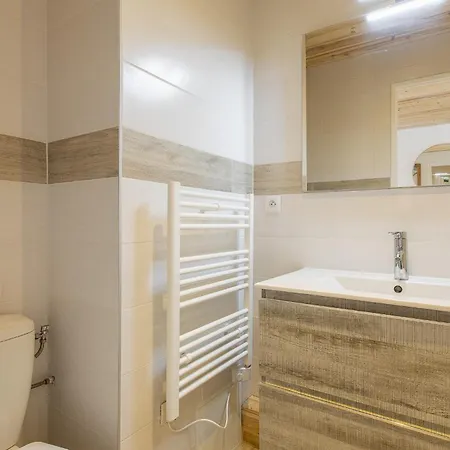 Rent - Centre * Megève